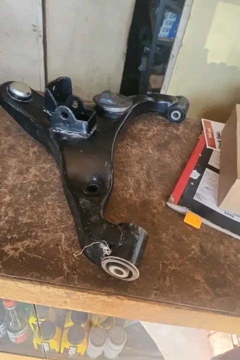 Control arm for Nissan