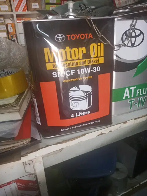 TOYOTA Motor Oil