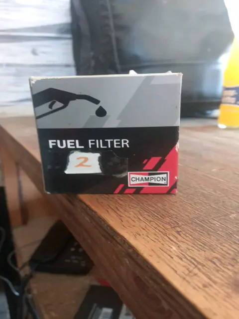 CHAMPION Fuel Filter