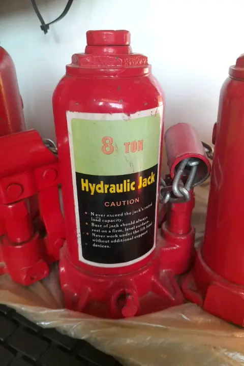 8 ton Hydraulic Bottle Jack