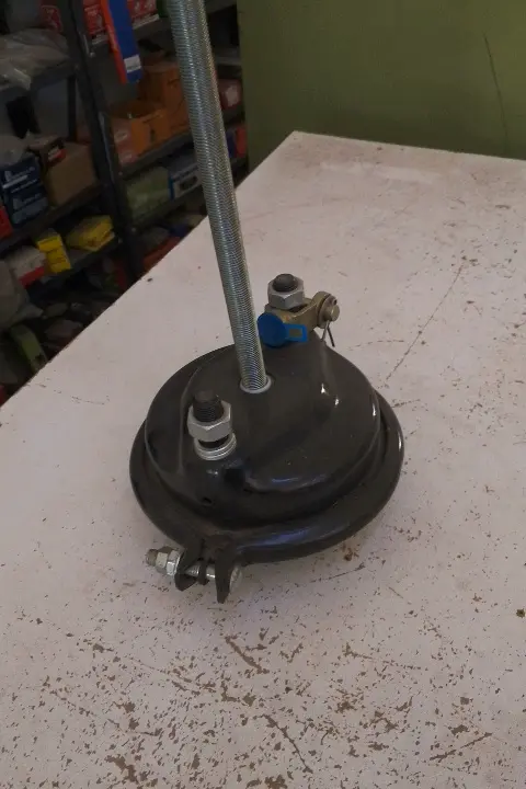 Spring Brake Booster for UD