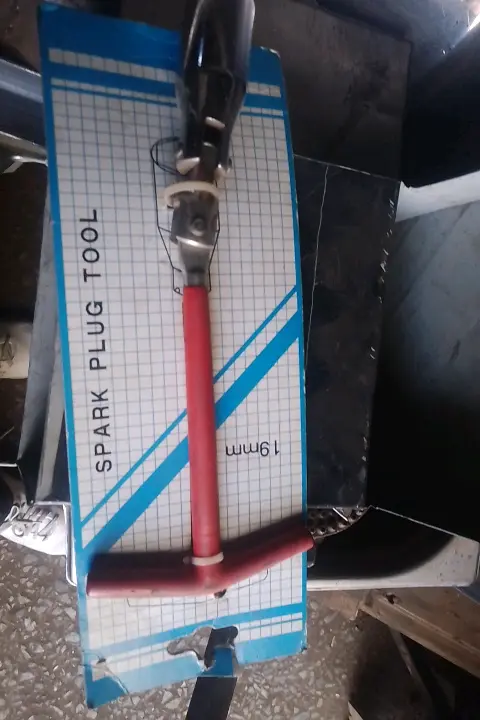 Spark Plug Tool