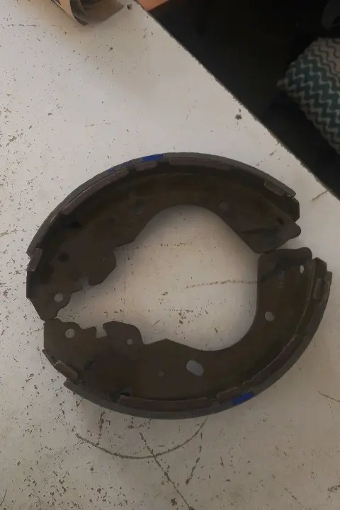 Brake Shoe Set