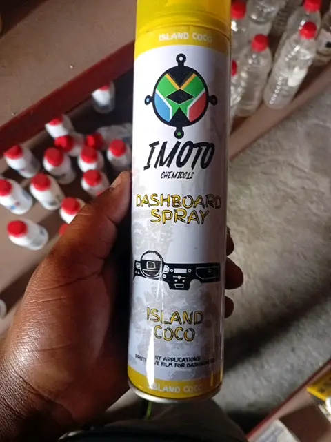 IMOTO Dashboard Spray