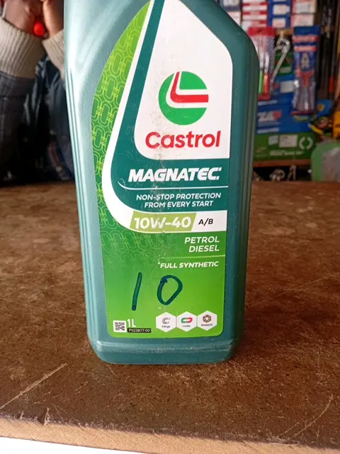 Castrol MAGNATEC 10W-40 Engine Oil