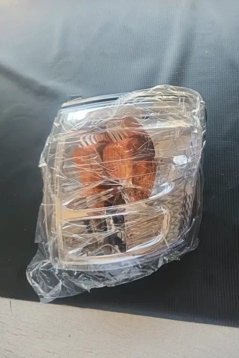 Corner Light Assembly