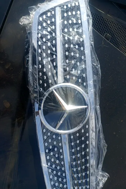 Mercedes-Benz Front Grille