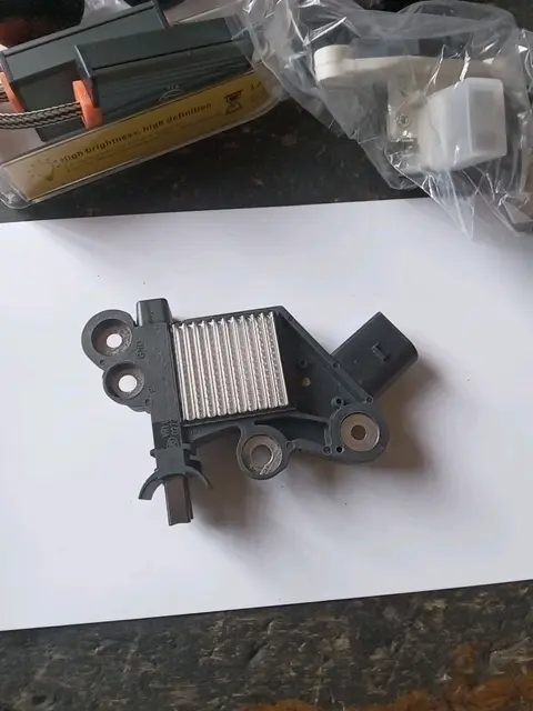 Alternator Voltage Regulator