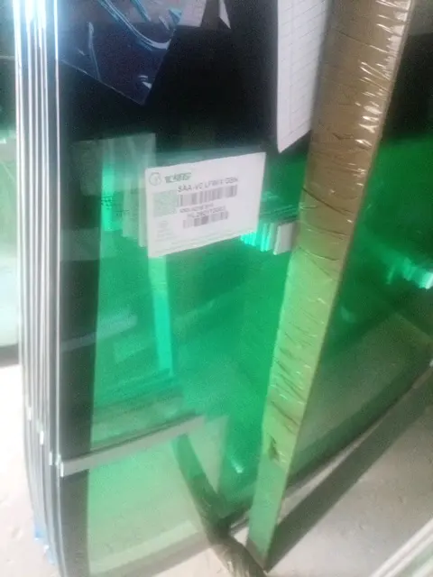 TCARTEC Tinted Laminated Automotive Glass