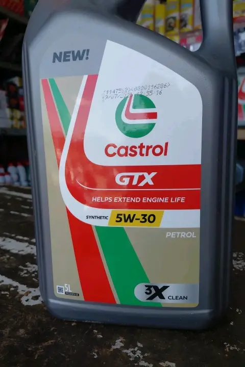 Castrol GTX Engine Oil
